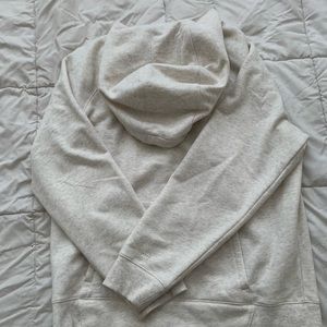 Really soft off white hoodie. Unisex